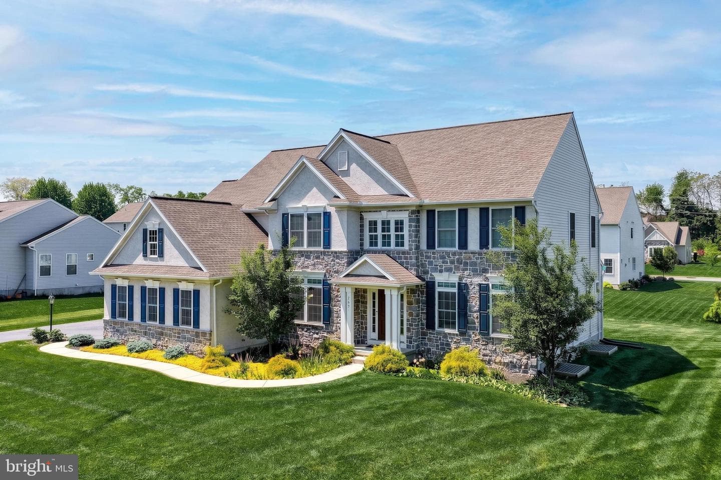 1549 Cambridge Drive photo 68