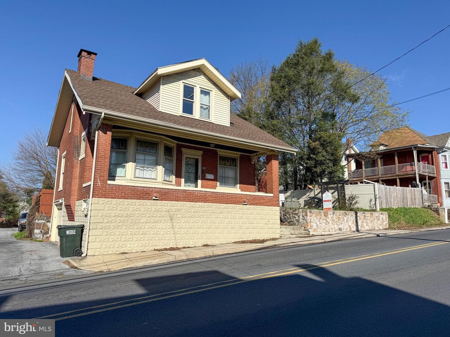 725 N 7th Street photo 1