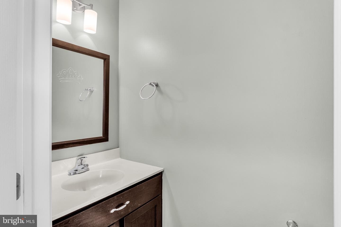 25 Springbrook Drive photo 13