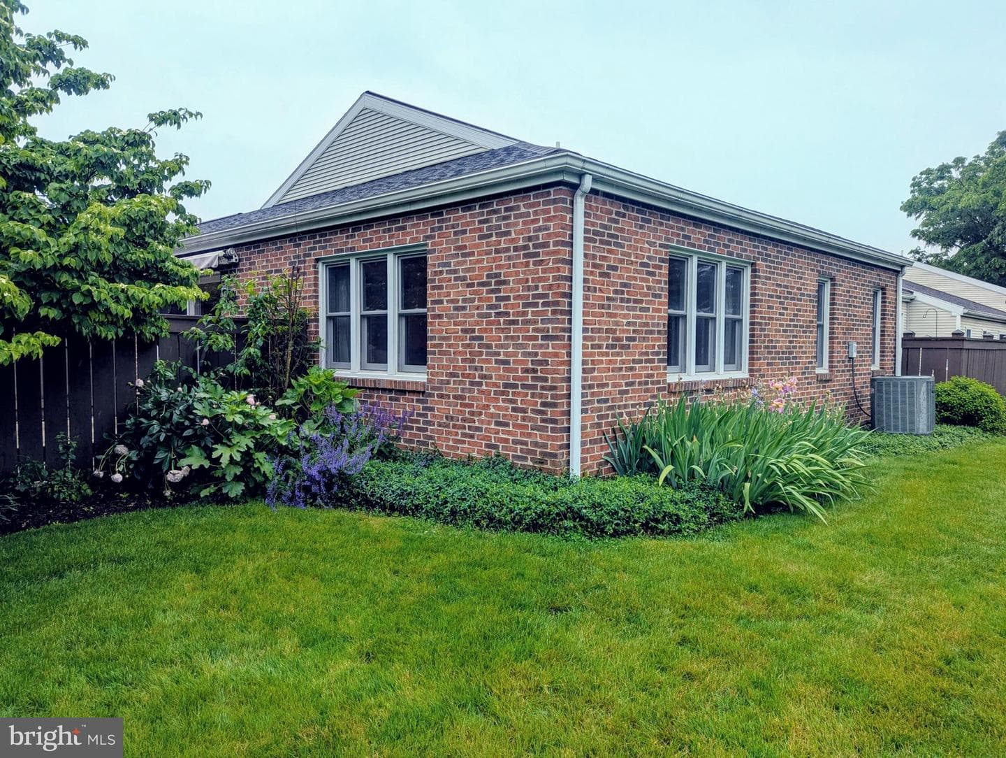 33 Woodland Estate photo 21