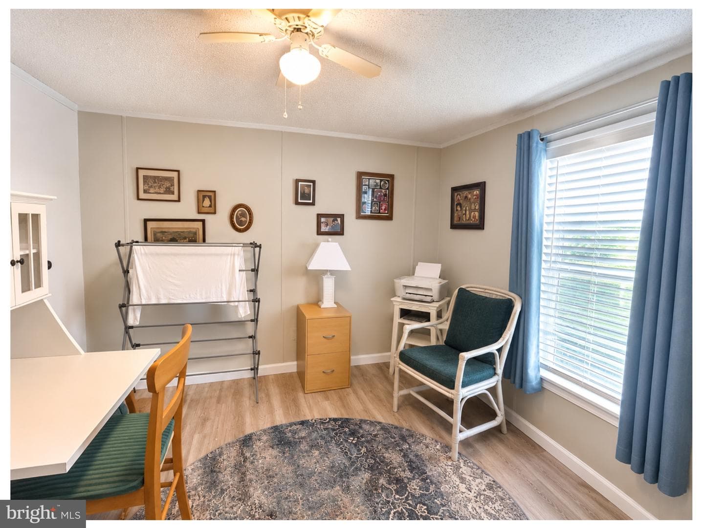 468 W Cedar Street photo 20