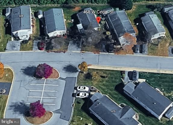 468 W Cedar Street photo 25