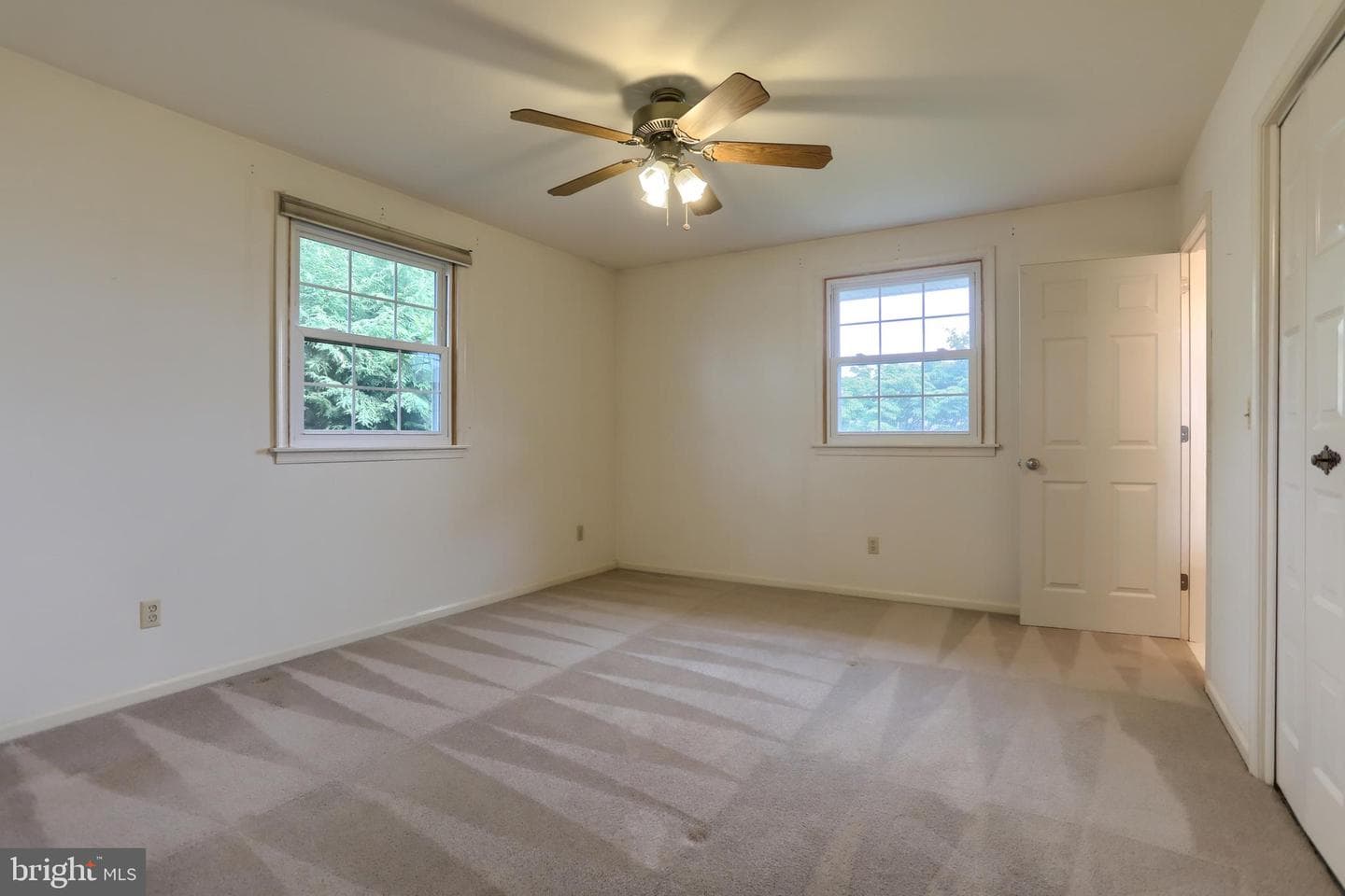7 Lantern Avenue photo 21