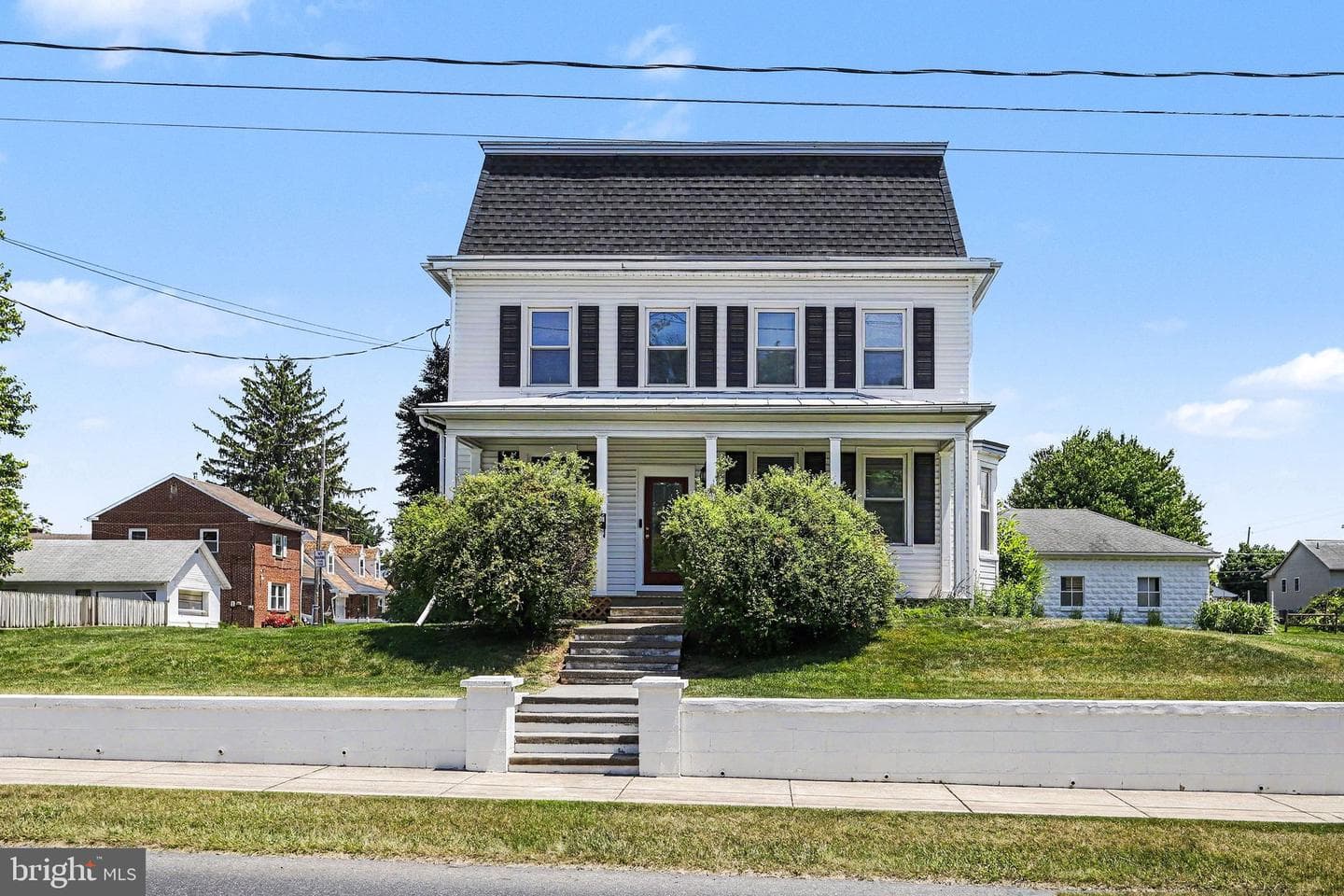 800 S Lincoln Avenue photo 1
