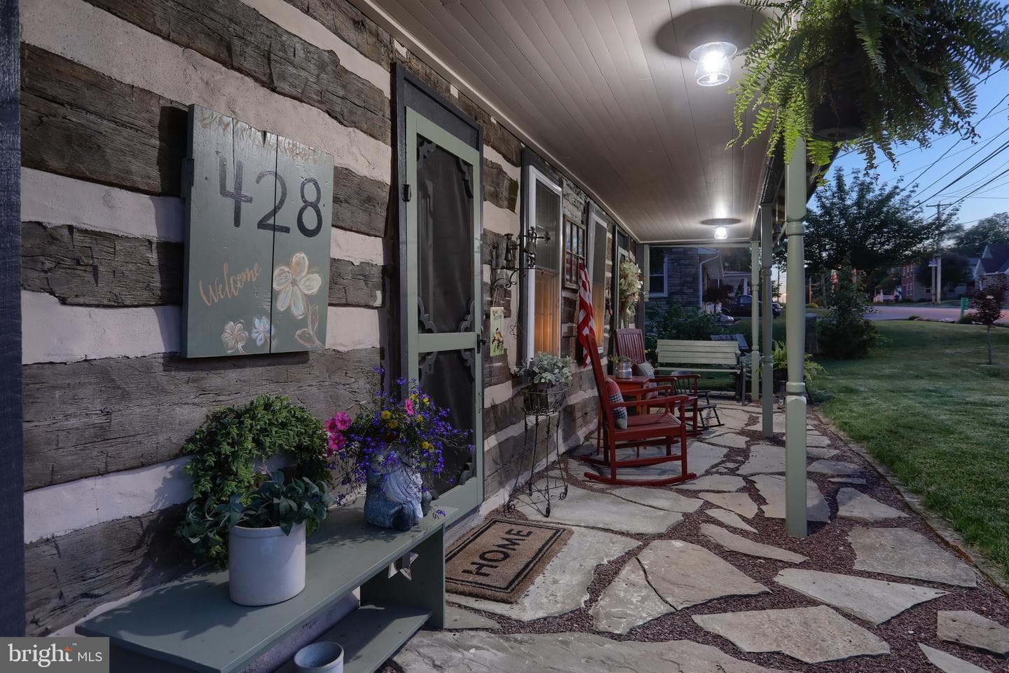 428 W Main Avenue photo 8