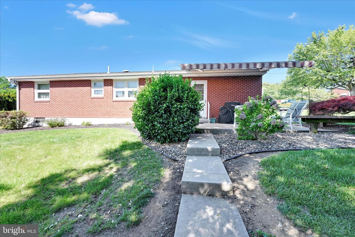 322 Taylor Street photo 29