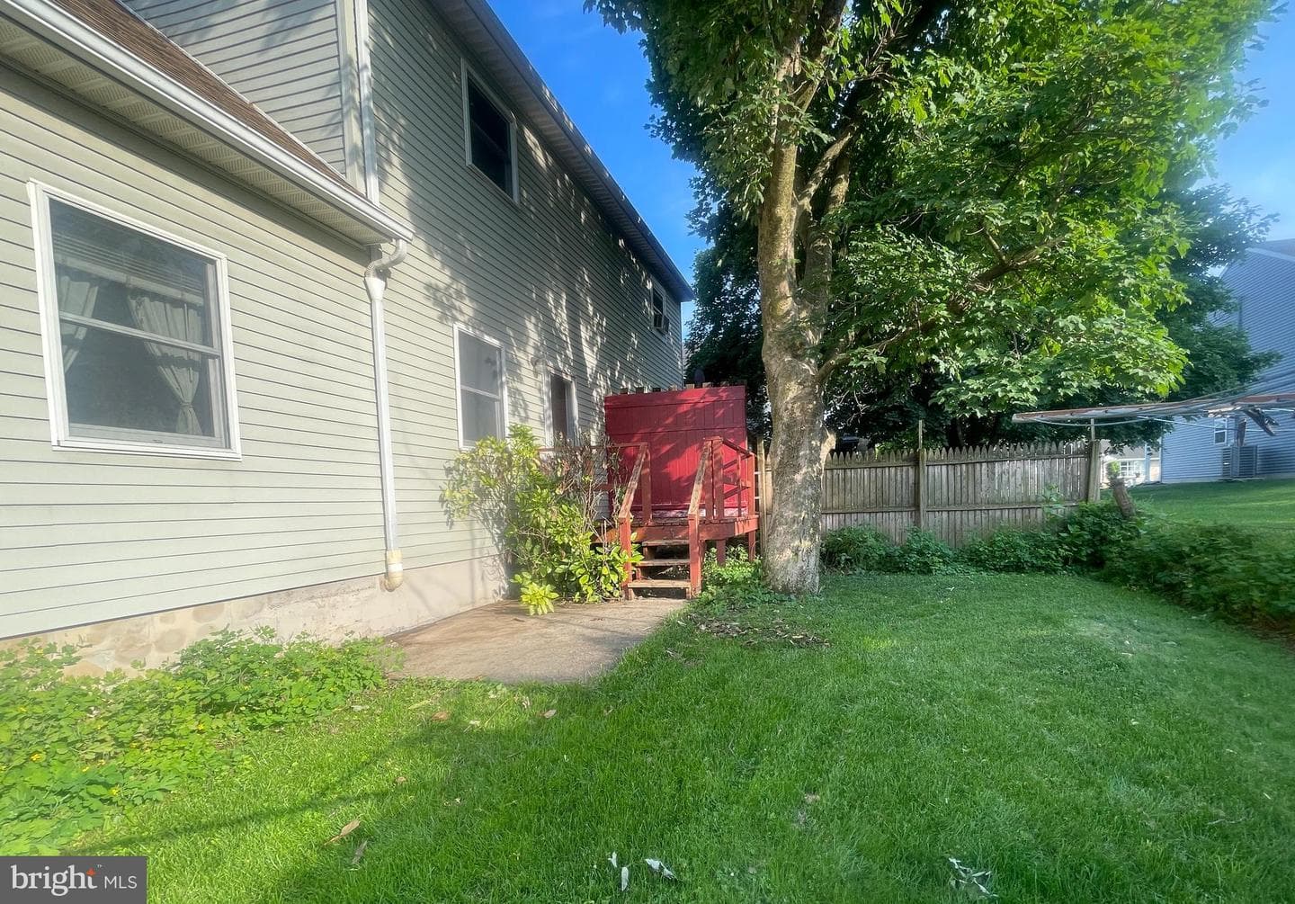 135 S Chestnut Street photo 23