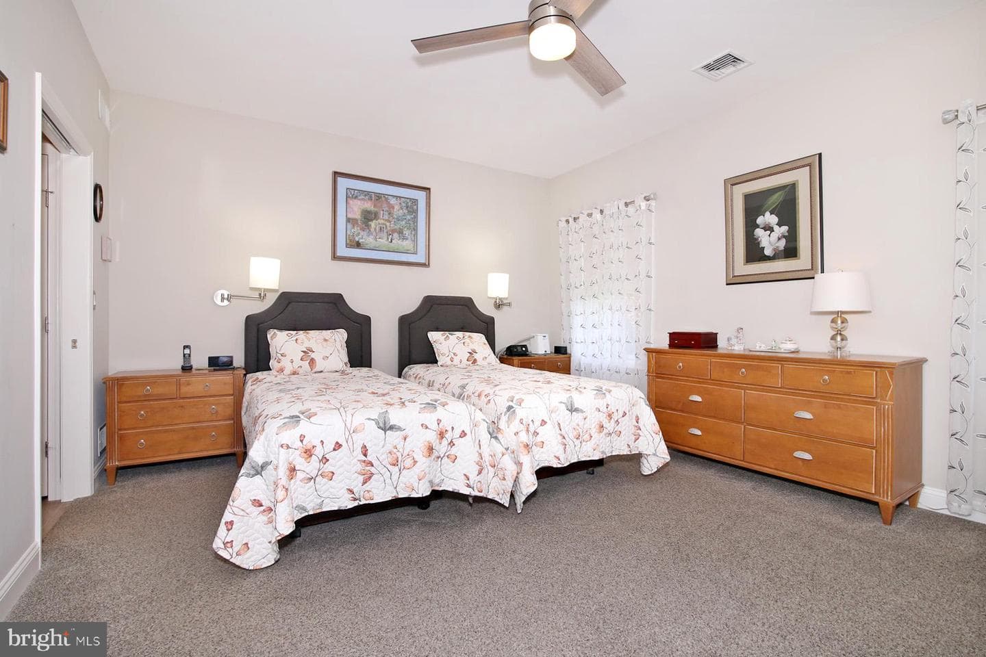 1034 Grant Circle photo 17