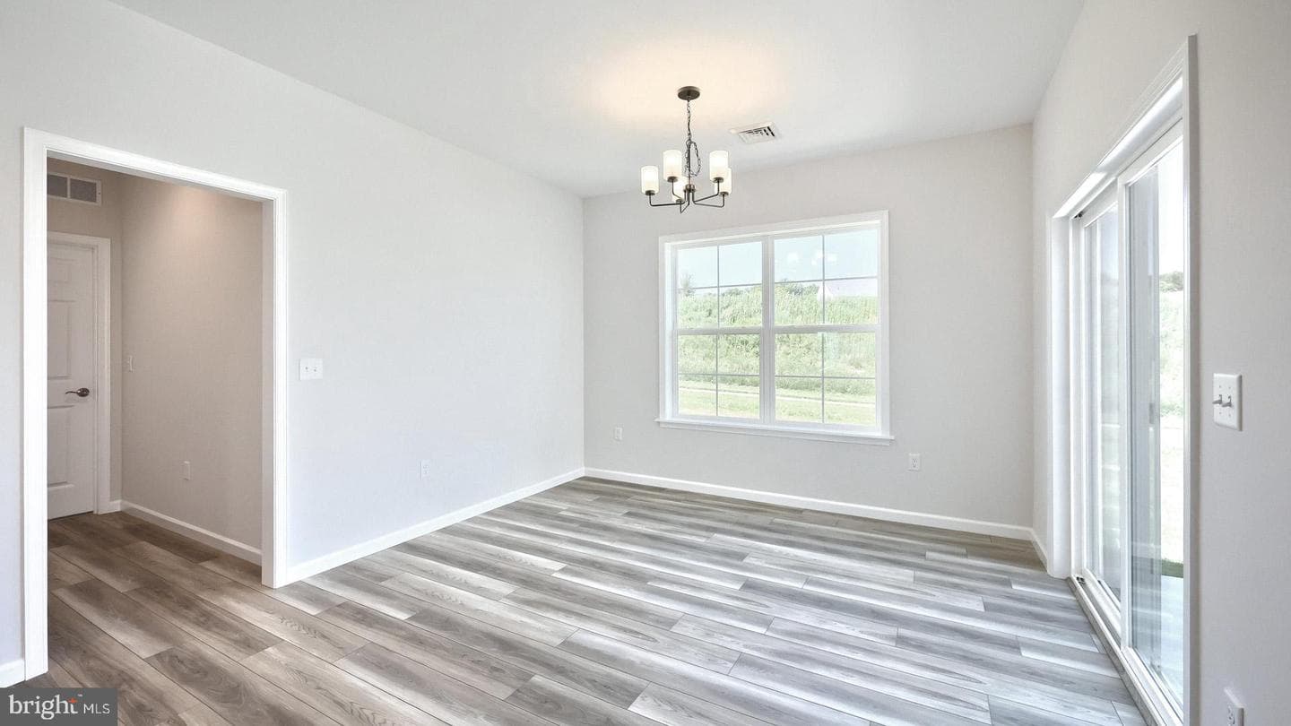 607 Lilliana Drive photo 19