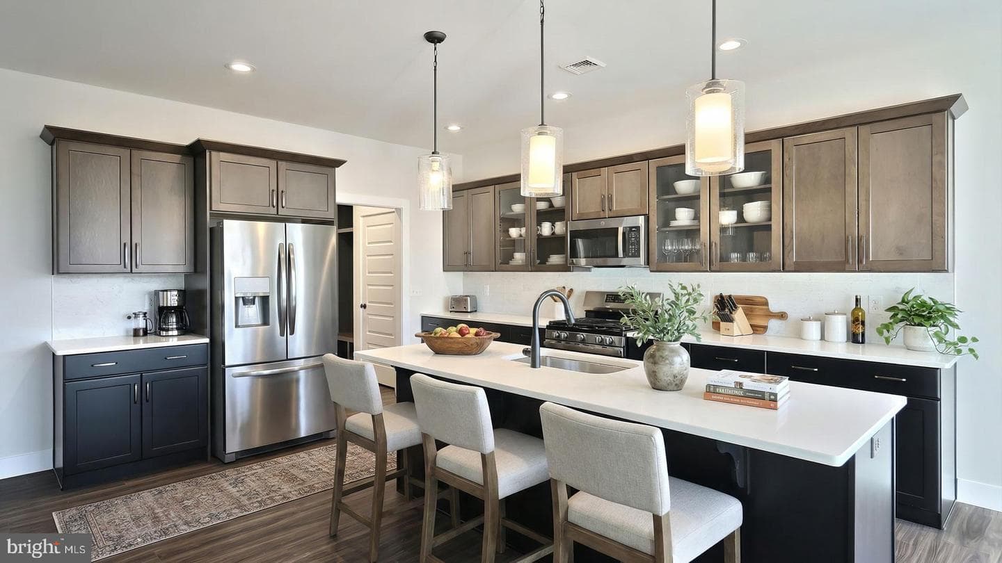 475 Pinnacle Ridge Drive photo 3