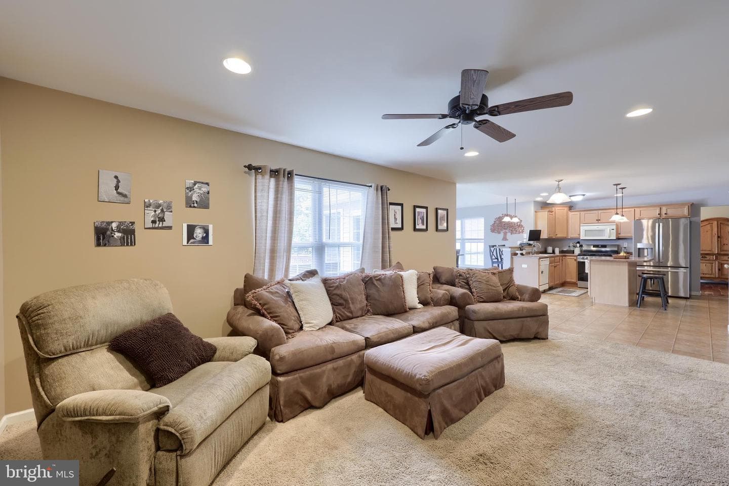 137 Pickwick Circle photo 16