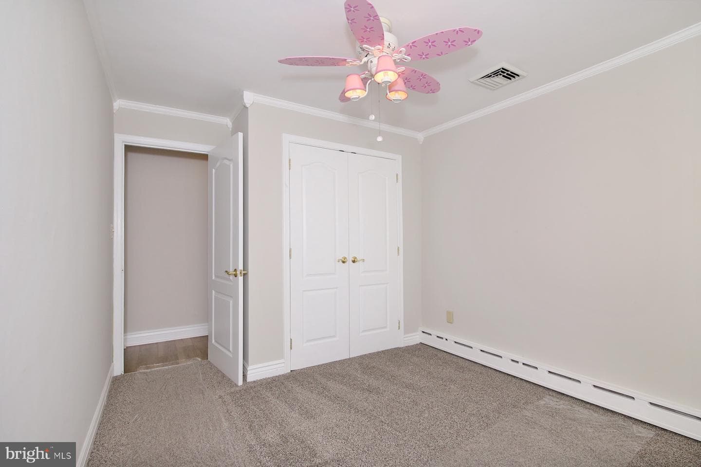 124 S Spruce Street photo 29