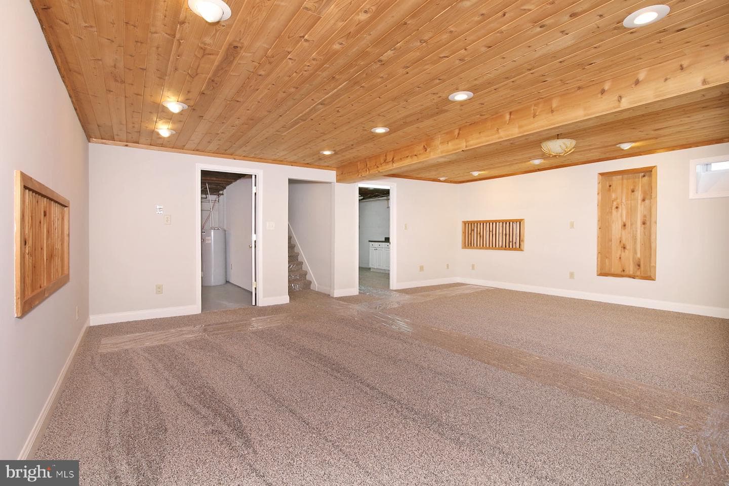 124 S Spruce Street photo 38