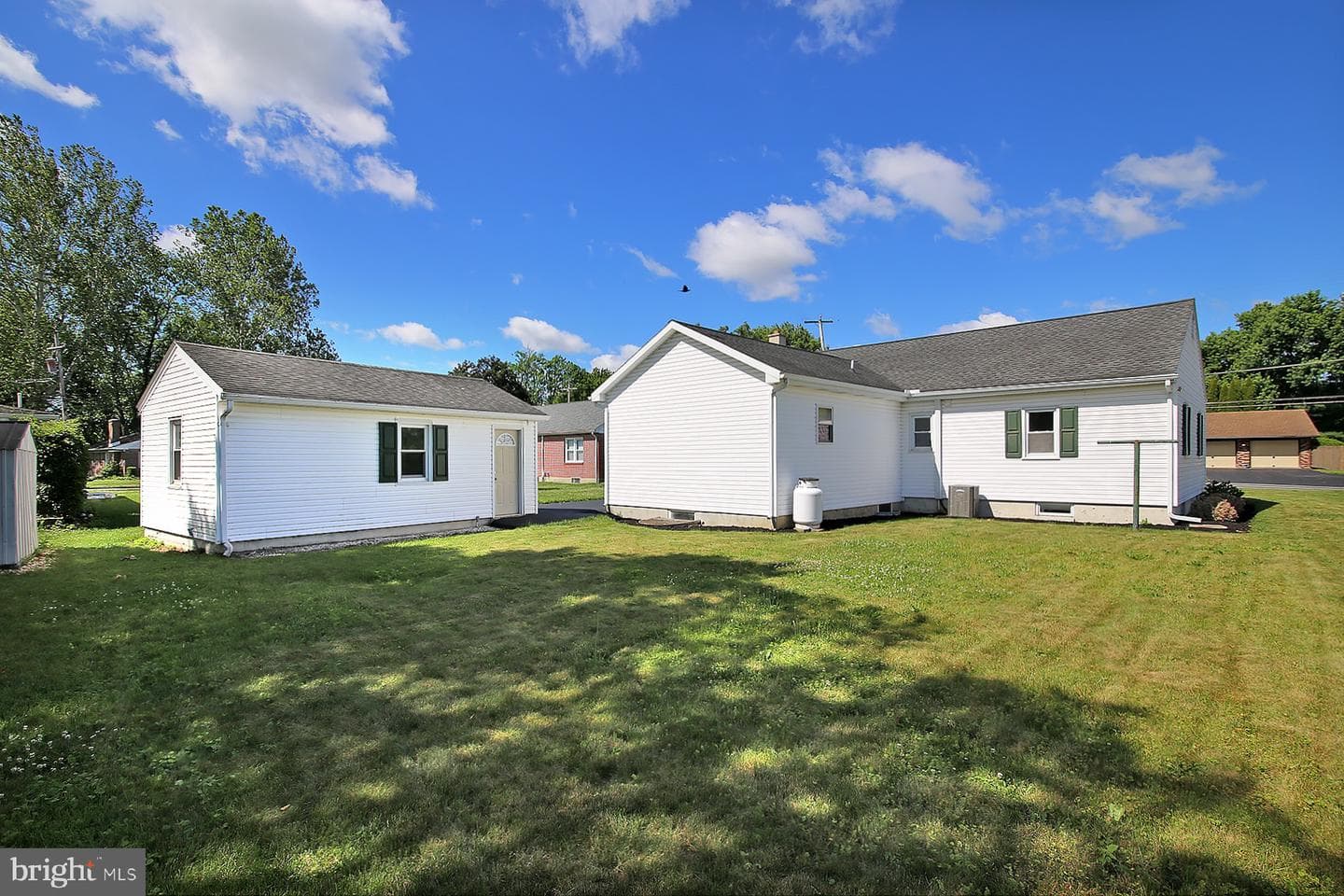 124 S Spruce Street photo 4