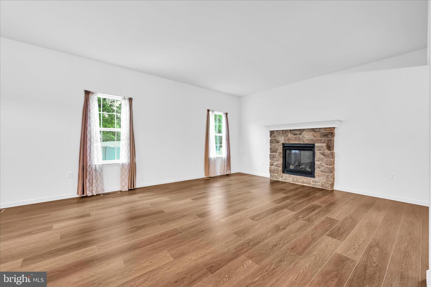 25 Creekside Drive photo 9