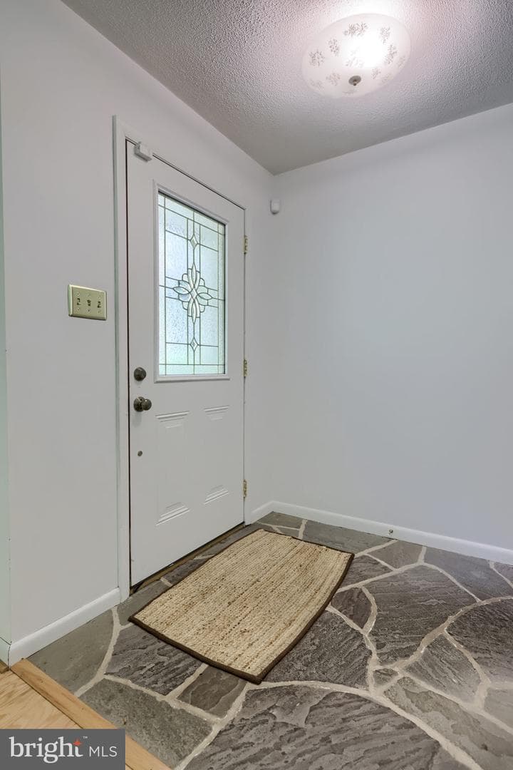 419 Lancaster Avenue photo 22