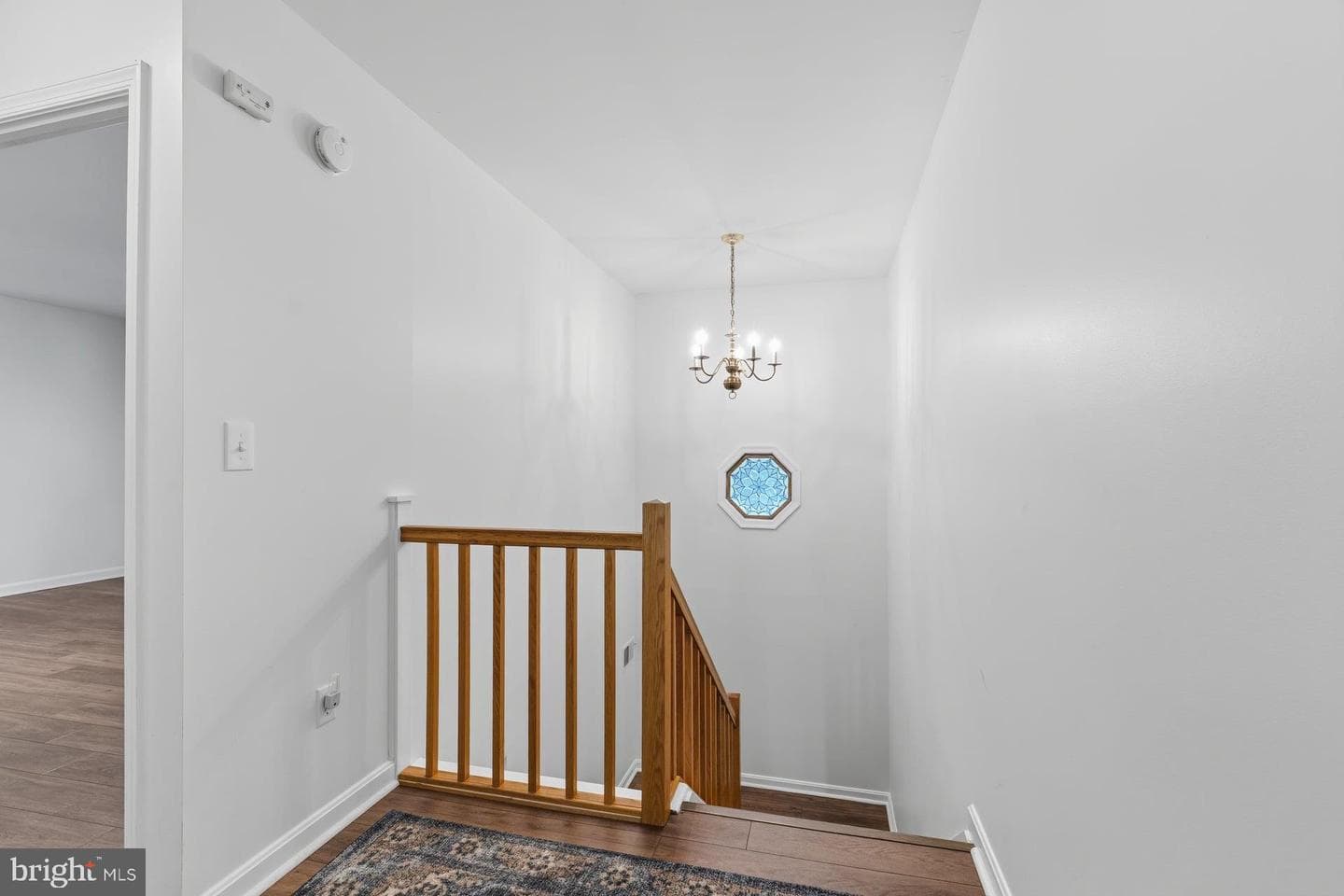 608 Cambridge Court photo 13