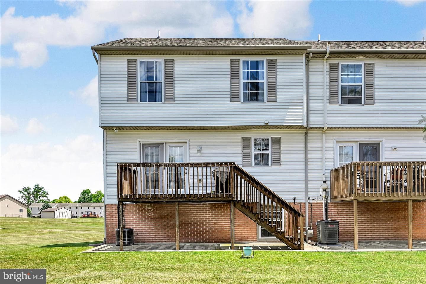 2171 Penn Street photo 28