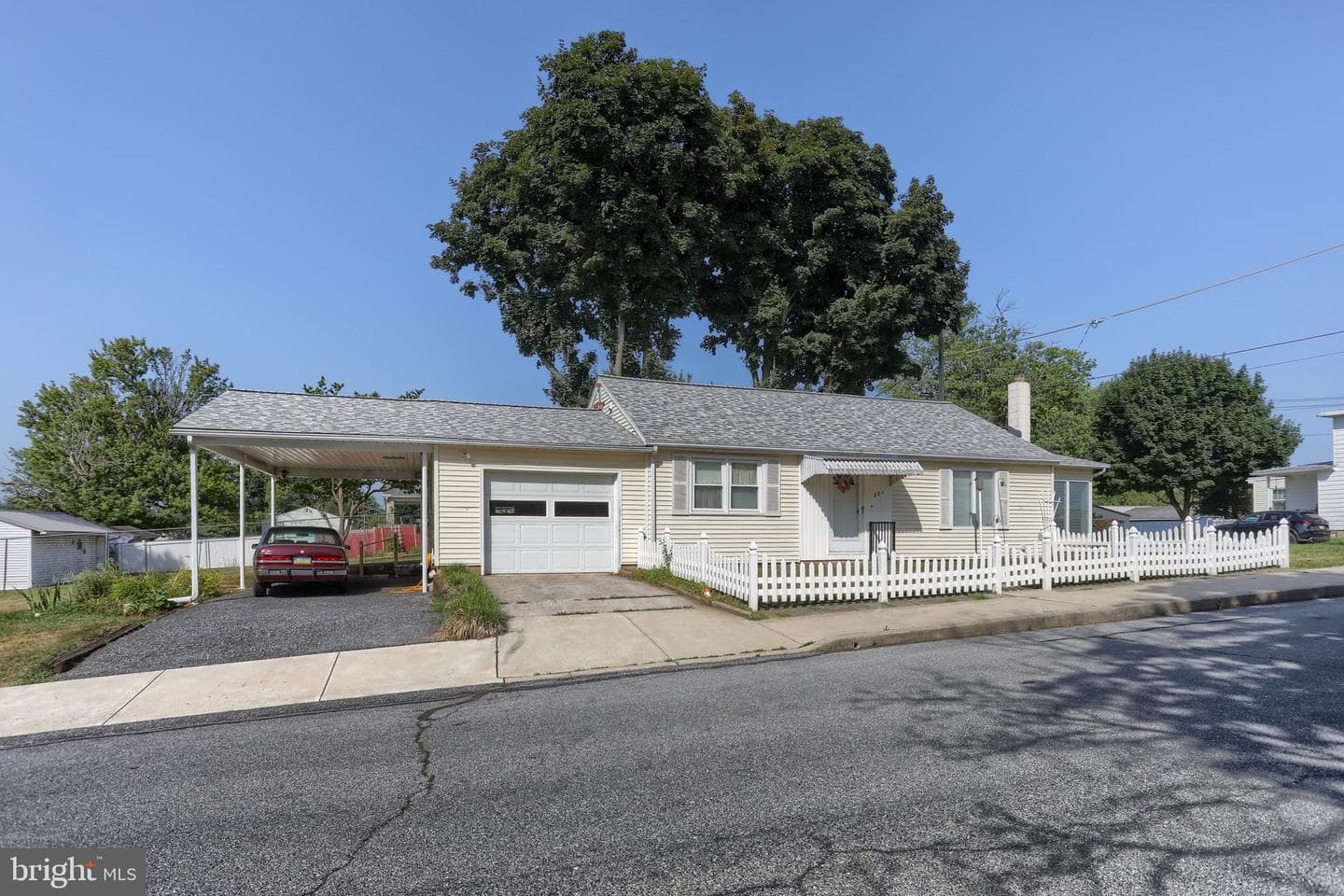 201 S Hetrick Avenue, Palmyra
