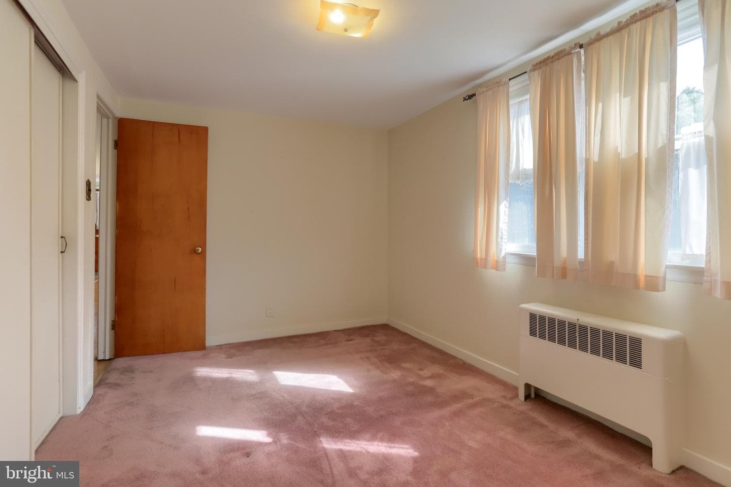 201 S Hetrick Avenue photo 19