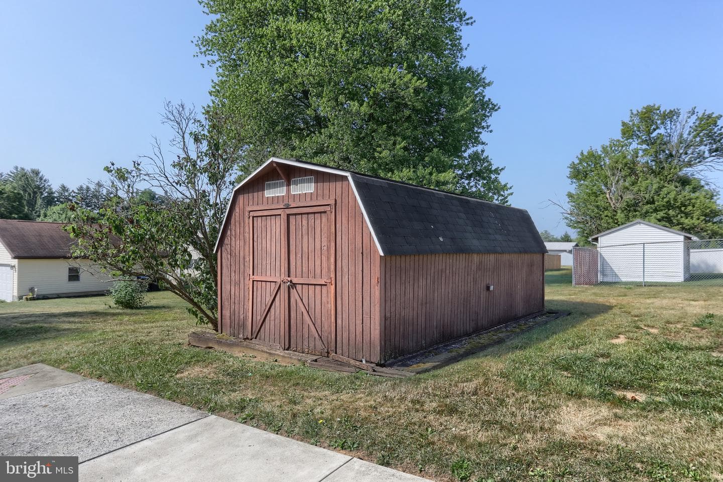 201 S Hetrick Avenue photo 42