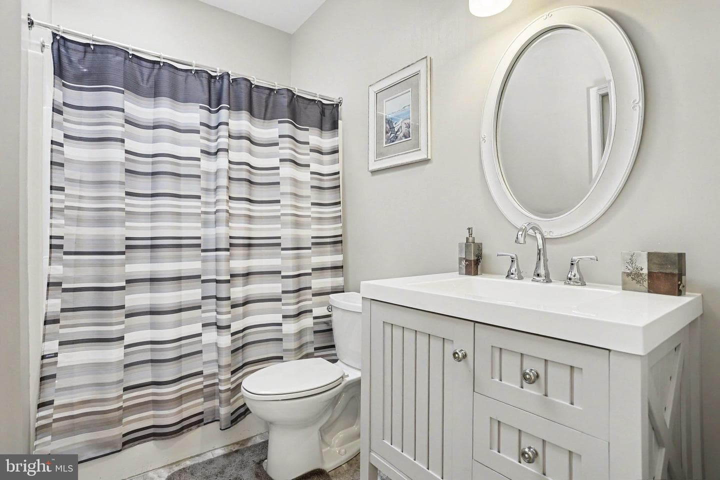 532 Waterside Cir L-0133 photo 23