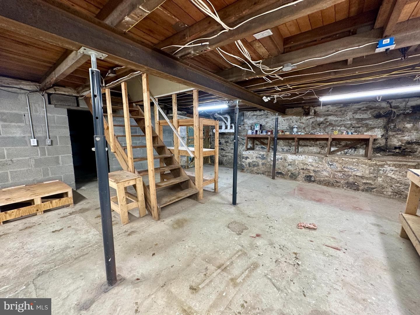 440 N Railroad Street photo 53