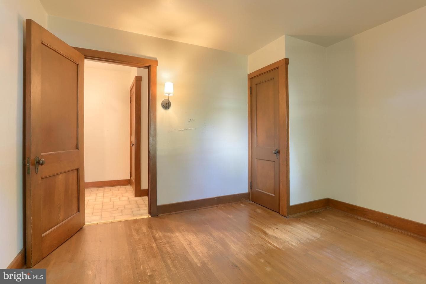 1411 Jay Street photo 31