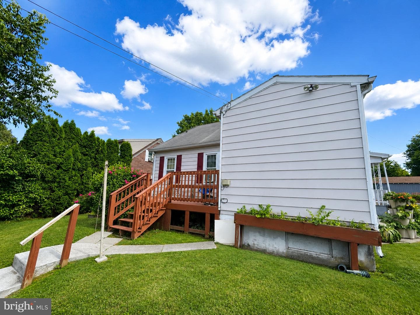 509 E High Street photo 28
