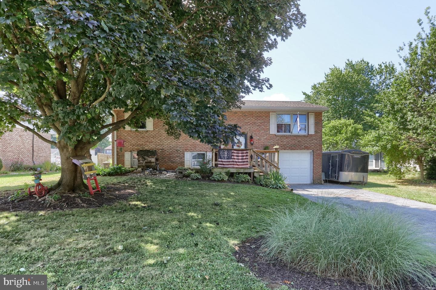1411 Esther Drive photo 3