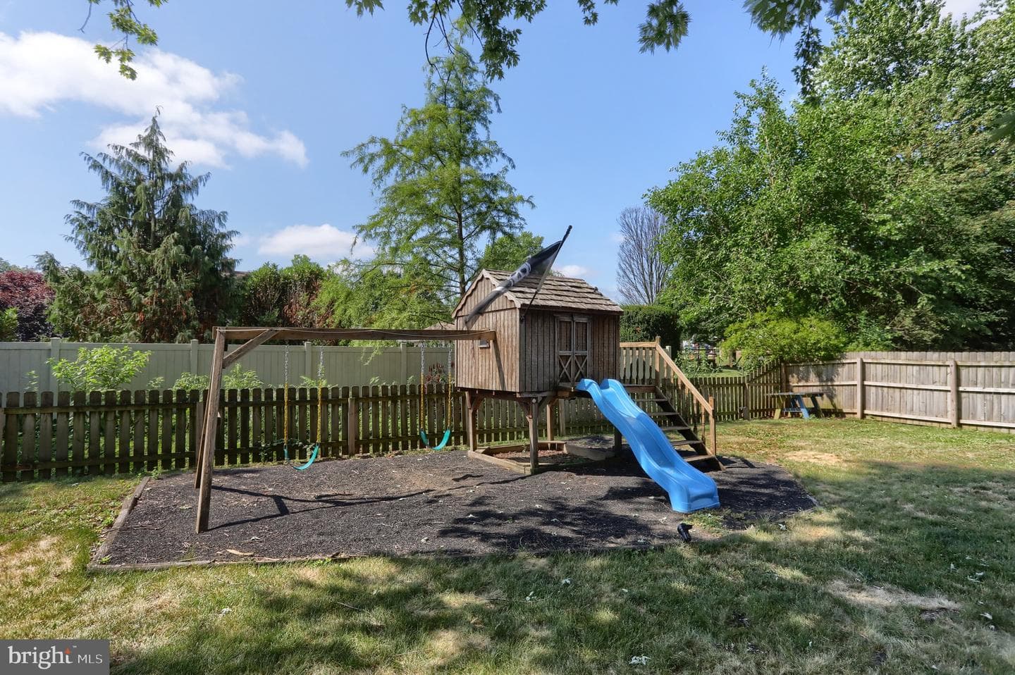 1411 Esther Drive photo 40