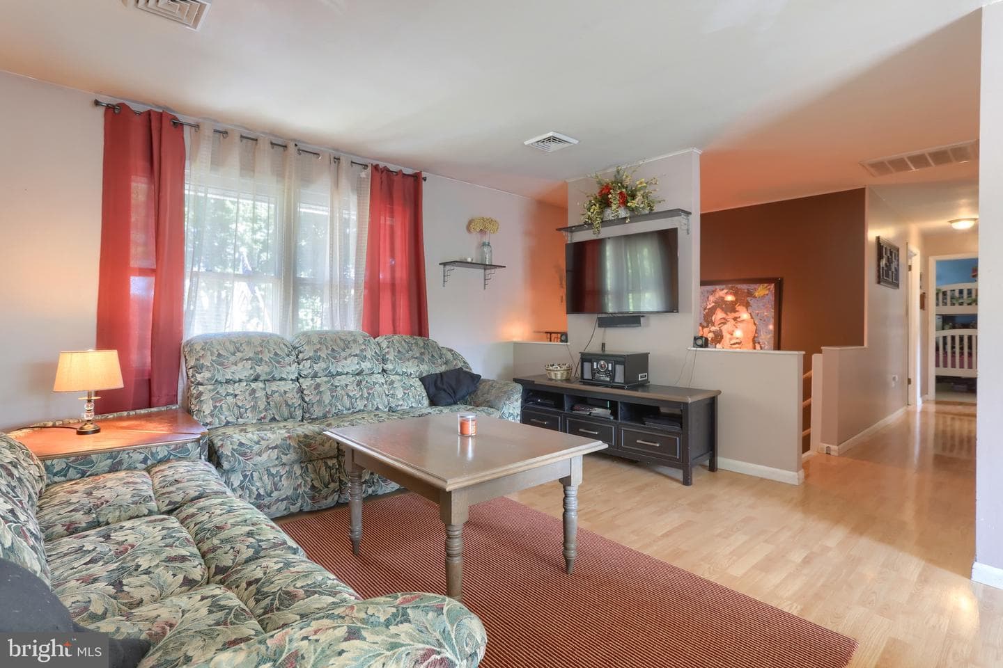 1411 Esther Drive photo 9