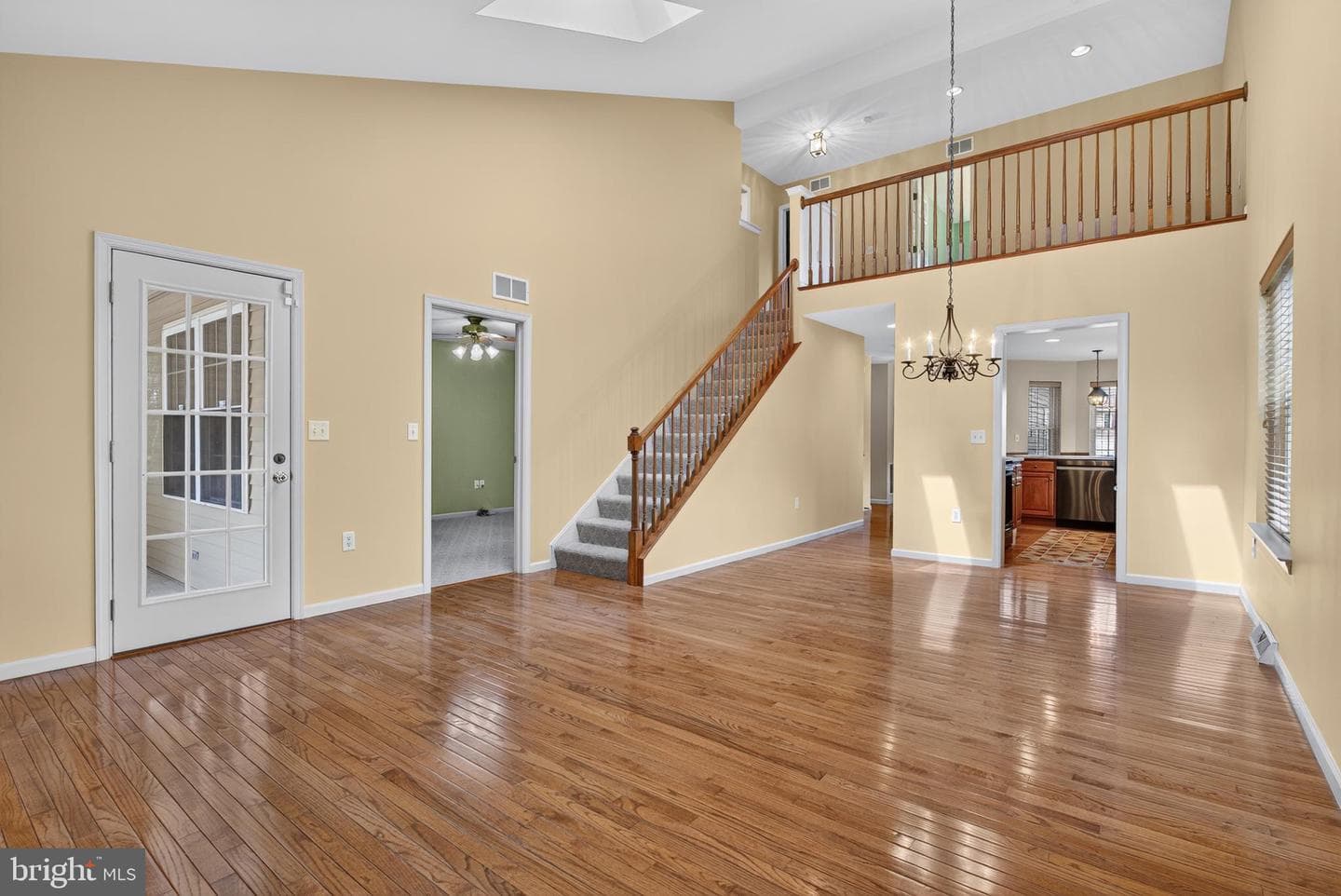 75 Pin Oak Street photo 14