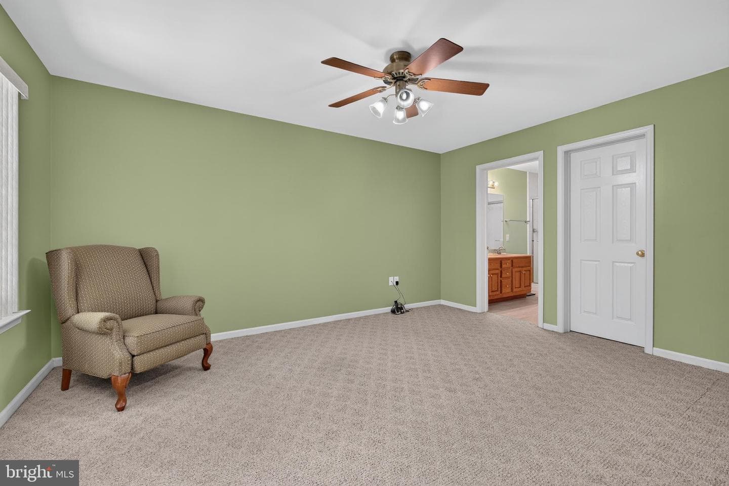 75 Pin Oak Street photo 15