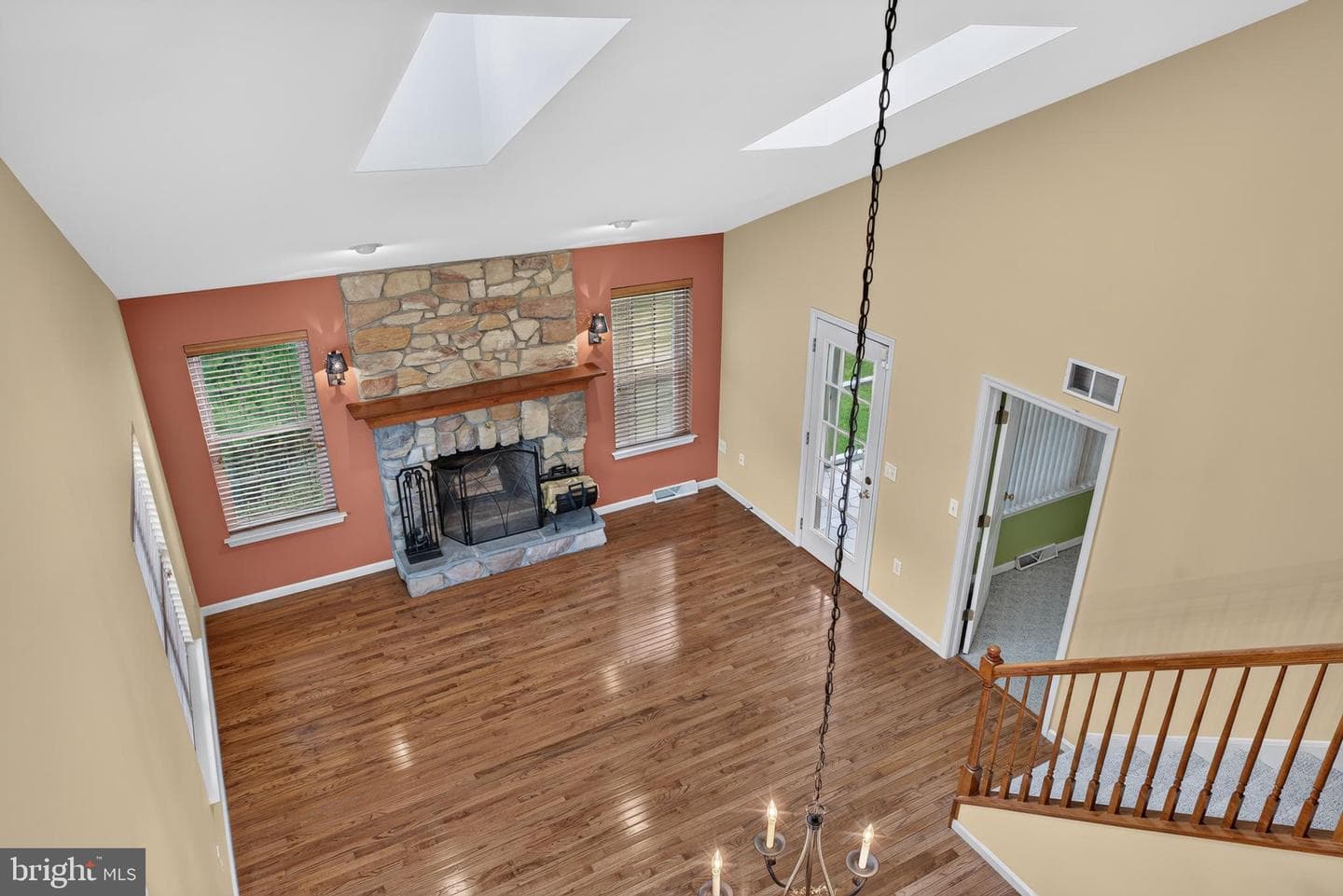 75 Pin Oak Street photo 22