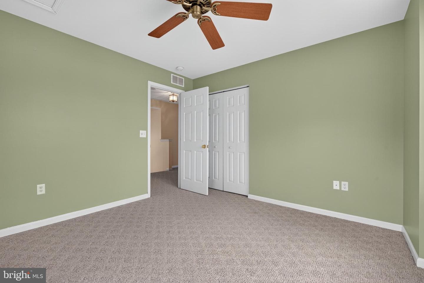 75 Pin Oak Street photo 26