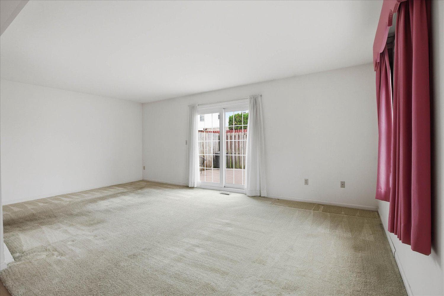 1922 Carlton Drive photo 14