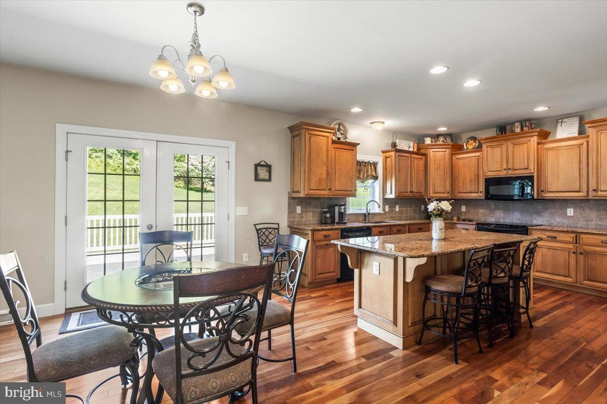 304 Iron Valley Drive photo 23