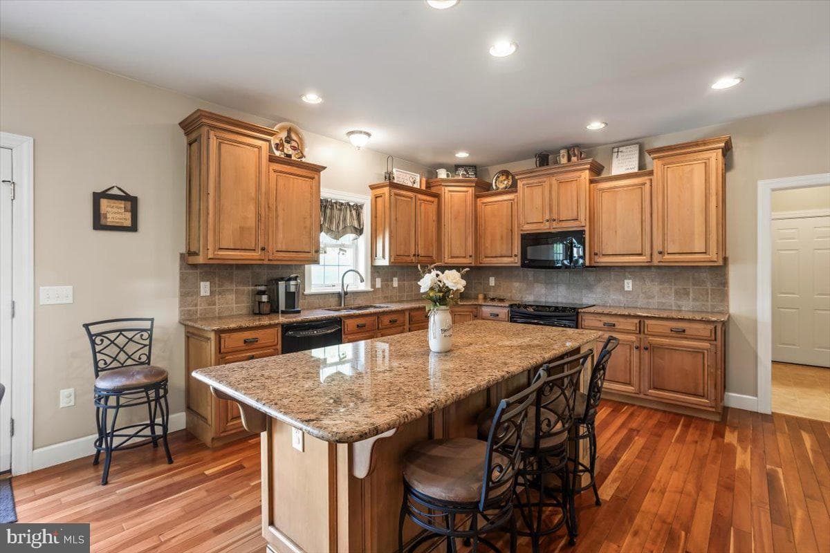 304 Iron Valley Drive photo 27