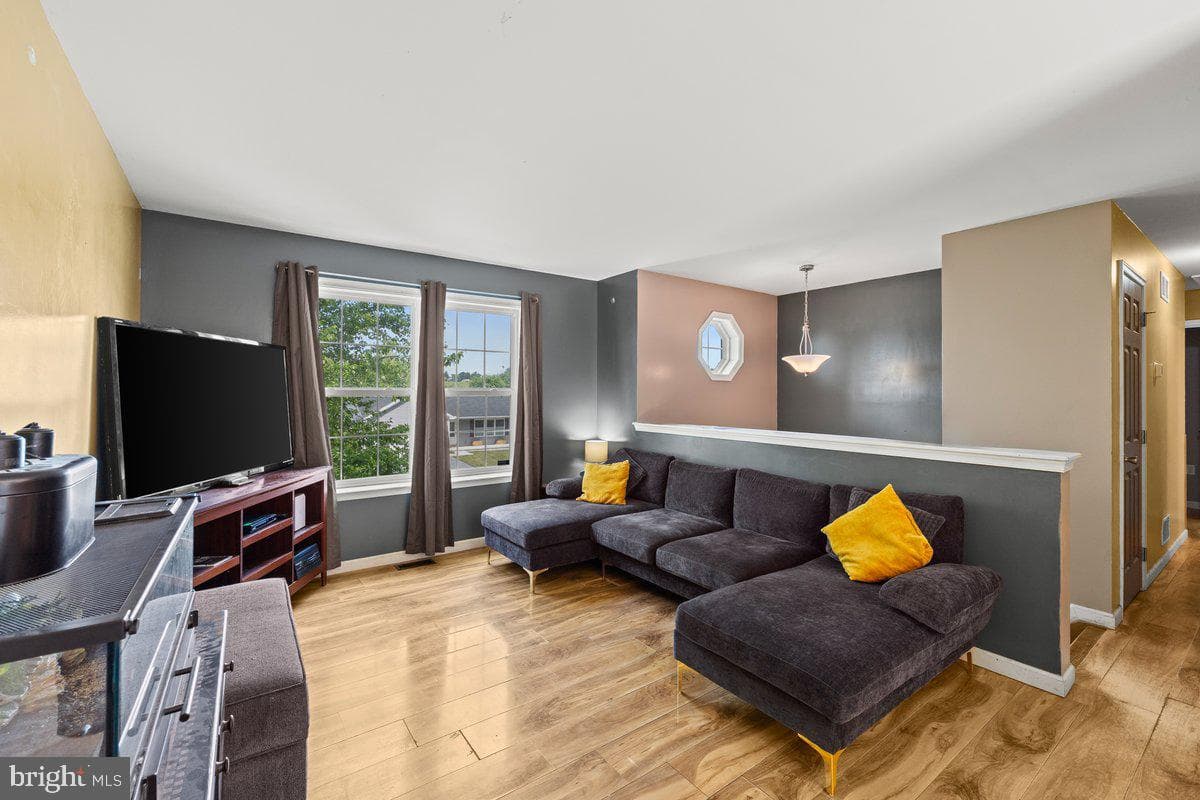 22 Horizon Drive photo 3
