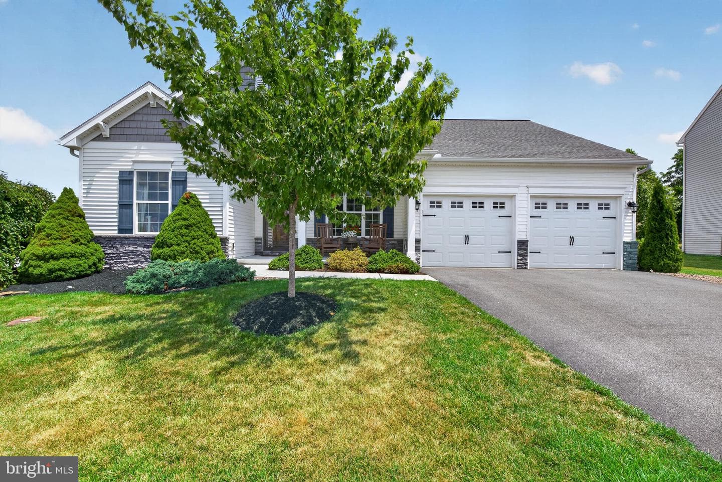 27 Finch Dr