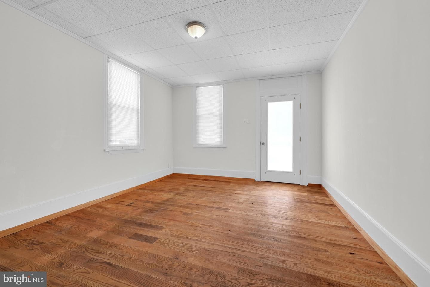 129 N Railroad Street photo 5
