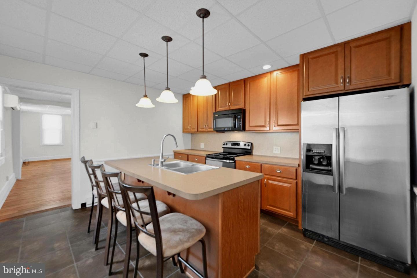 129 N Railroad Street photo 9