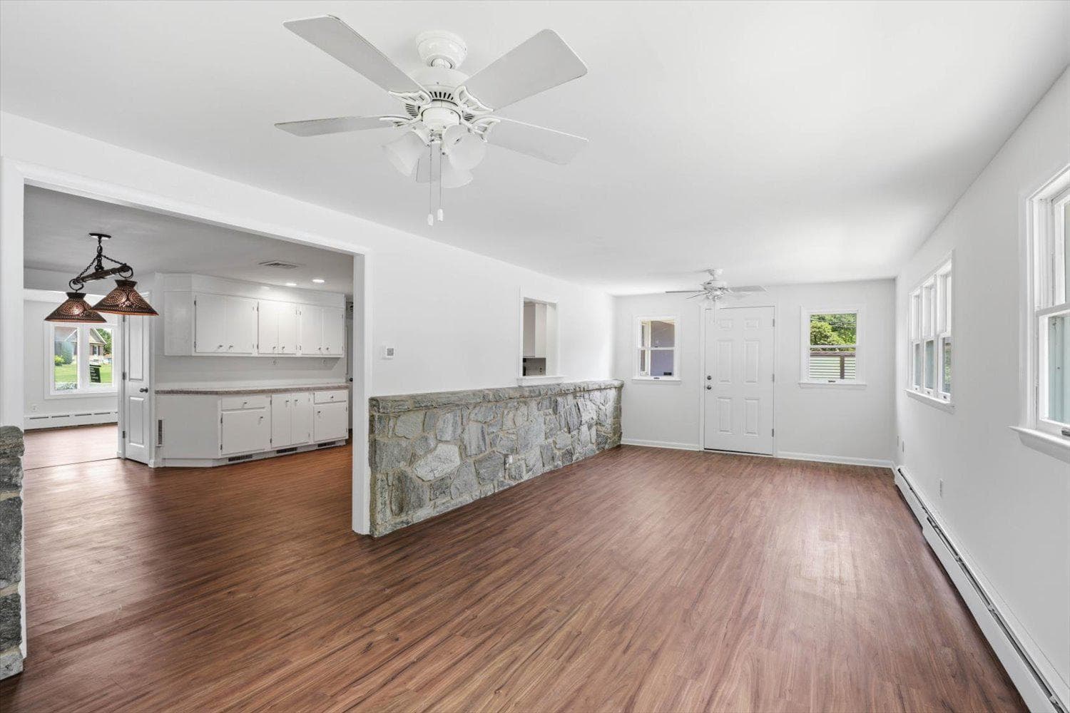 1697 S 5th Avenue photo 17