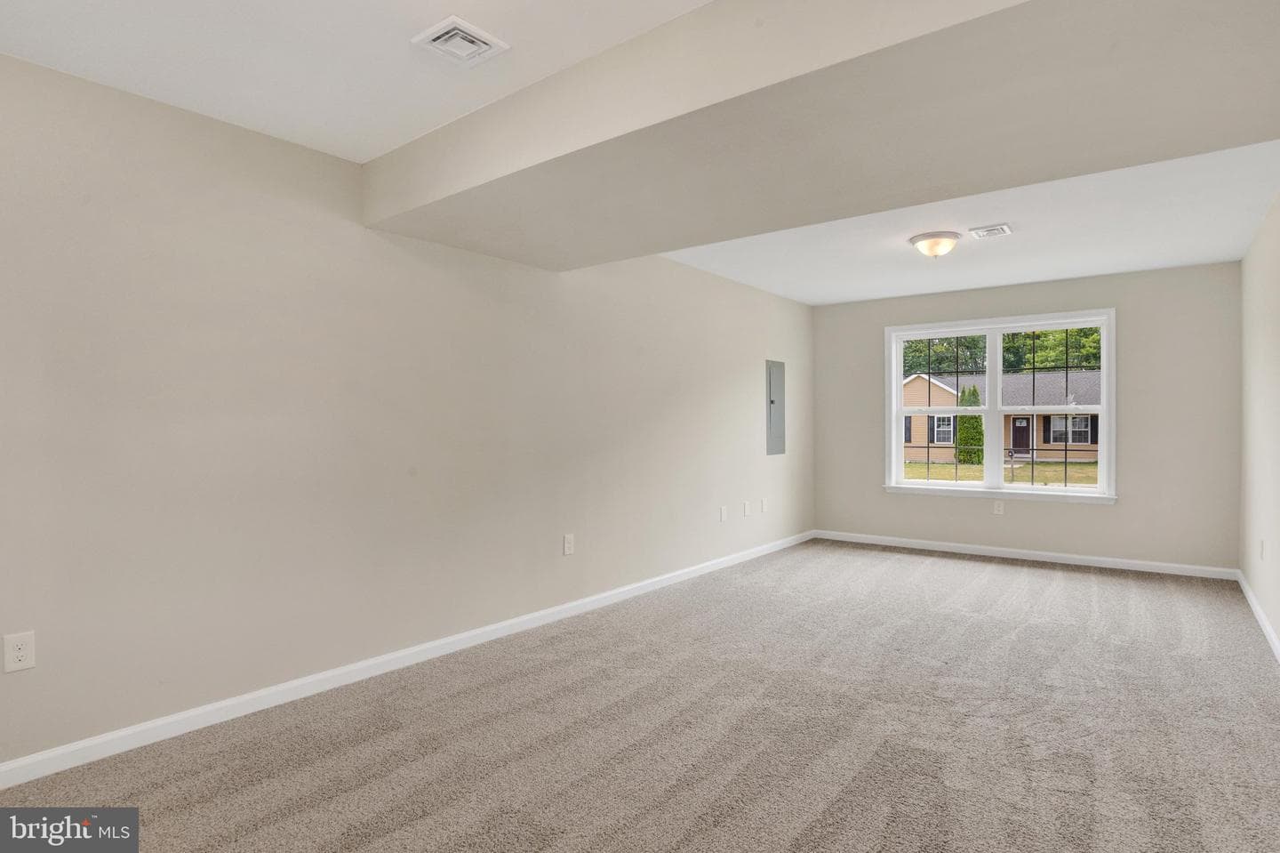 29 Shirk Drive photo 17