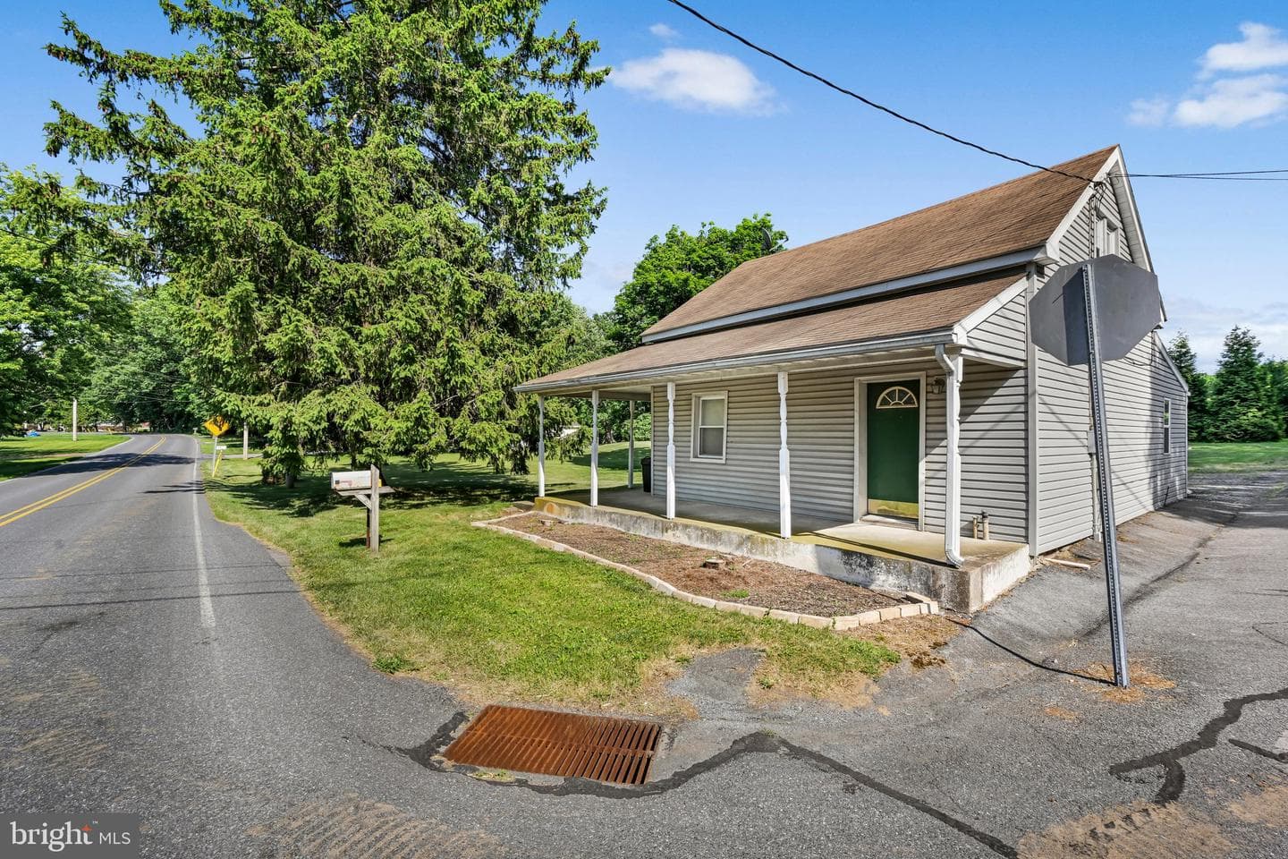 70 Strack Drive photo 6