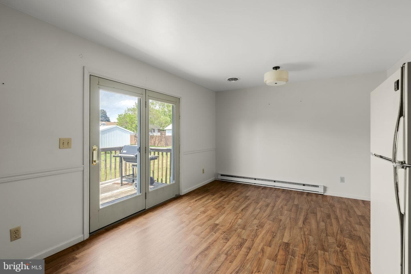 221 W Hamilton Avenue photo 20