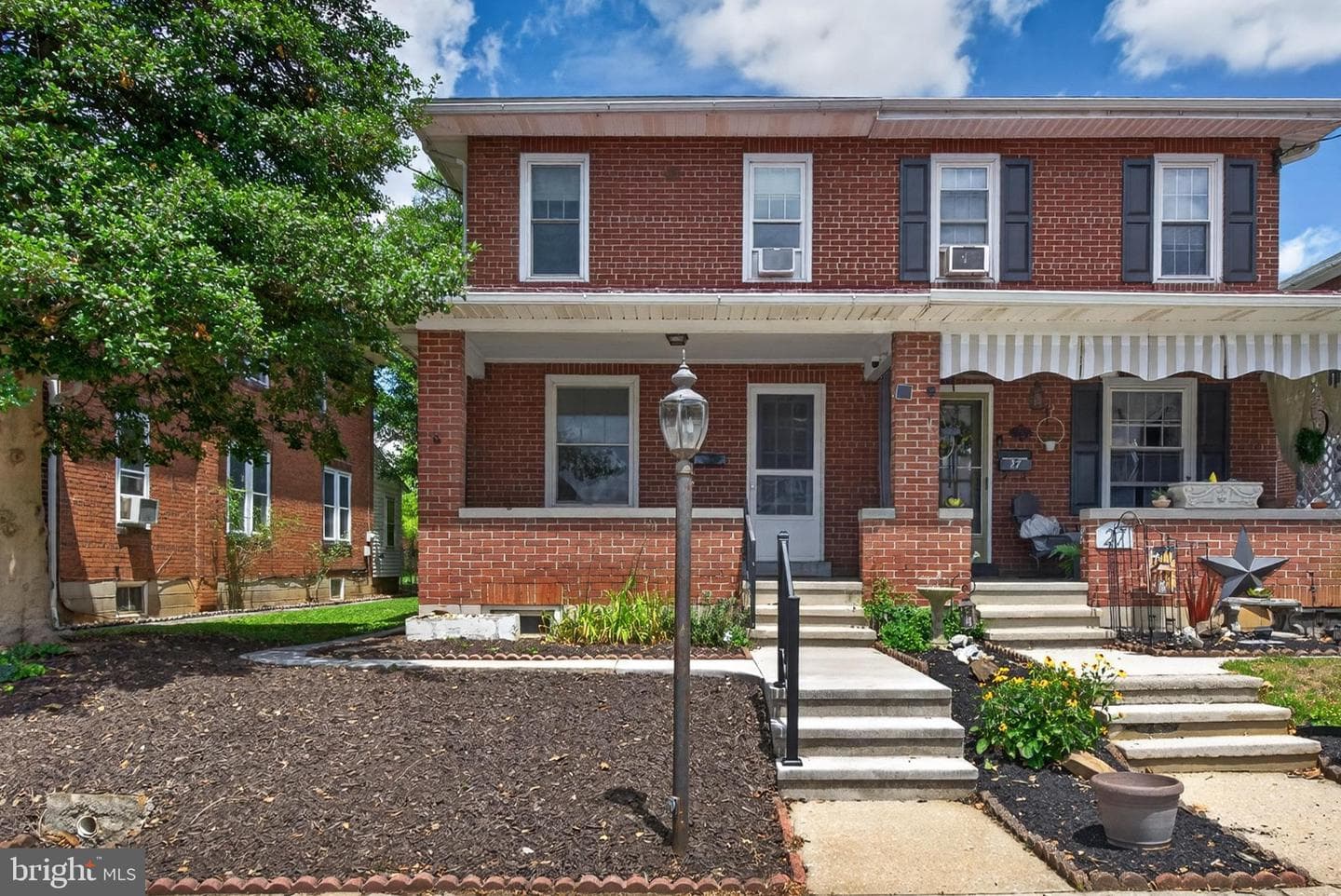 25 Hoke Avenue