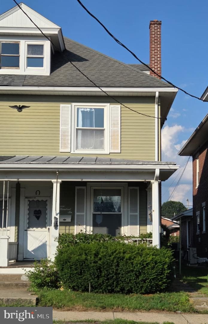 706 N Railroad Street, Palmyra