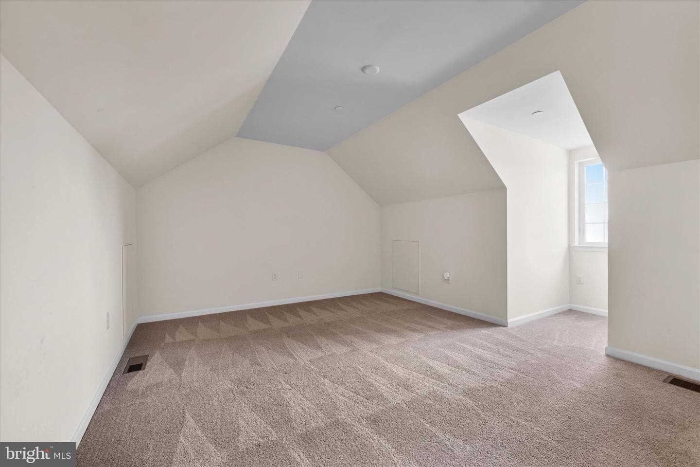 510 Byler Cir U-0050 photo 19
